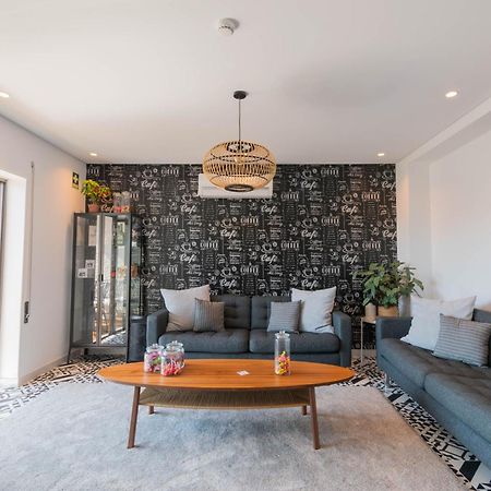 7Min To Uni Se-Velha - Ac - Work Desk - 300Mbs Wifi Bed & Breakfast Coimbra Luaran gambar